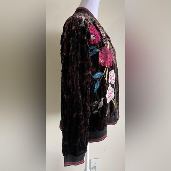 NWT JOHNNY WAS JUNIA VELVET QUILTED BOMBER JACKET ZIP FRONT, EMBROIDERED, SZ L - Picture 9 of 10